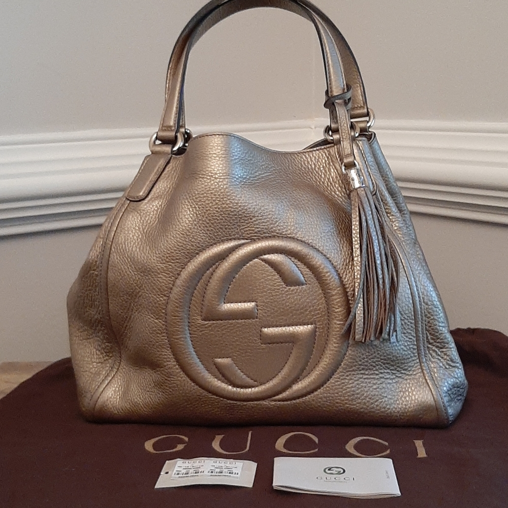💕NWOT!! STUNNING GUCCI GOLD LEATHER SOHO